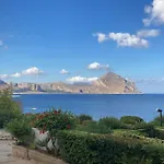 Paradiso Isulidda 마카리