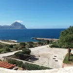펜션 Paradiso Isulidda